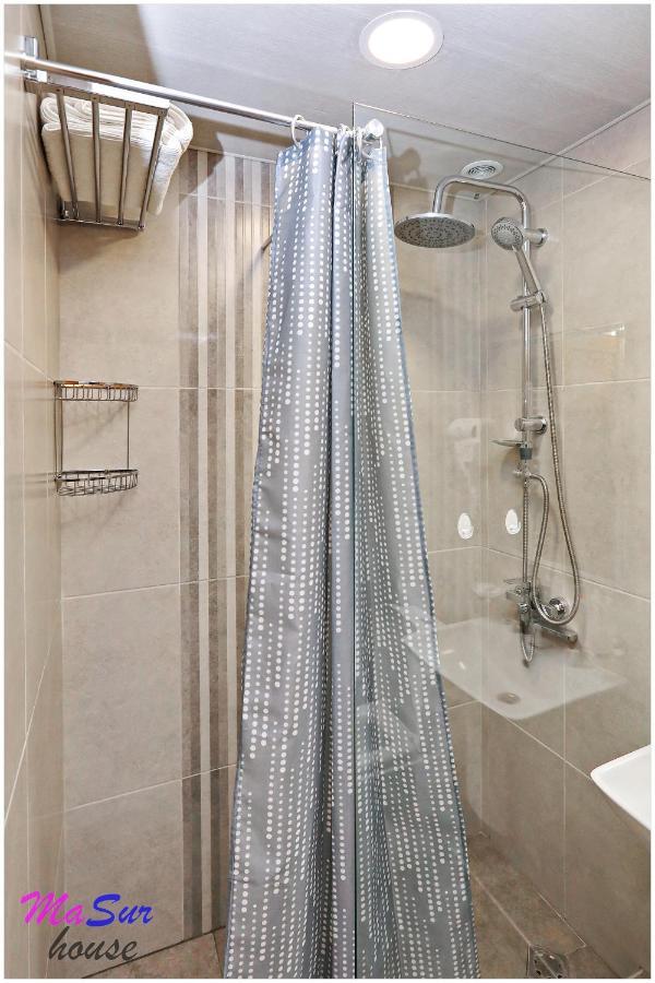 דירות יירבאן Masur House And Tours מראה חיצוני תמונה